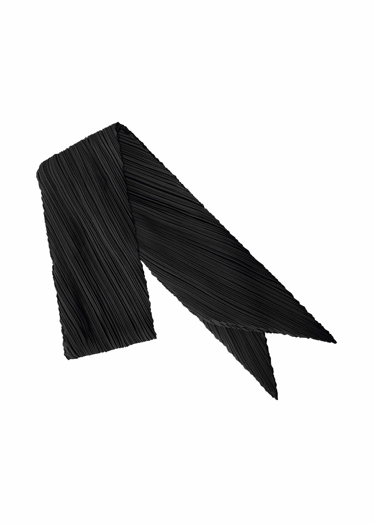 BASIC SCARF – ISSEY MIYAKE ONLINE STORE
