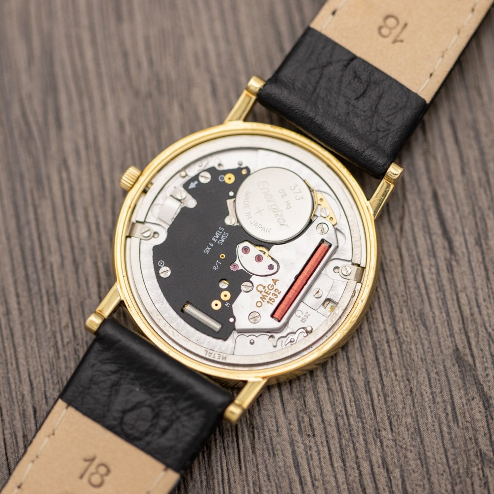 Omega De Ville Quartz - Vintage Men's 18k Yellow Gold Dress Watch