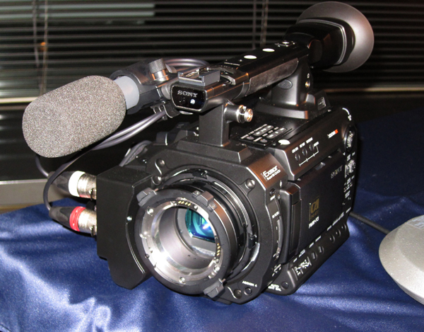ソニーPMW-F3はレンズまで自社で作ったって！？ | VIDEO SALON.web