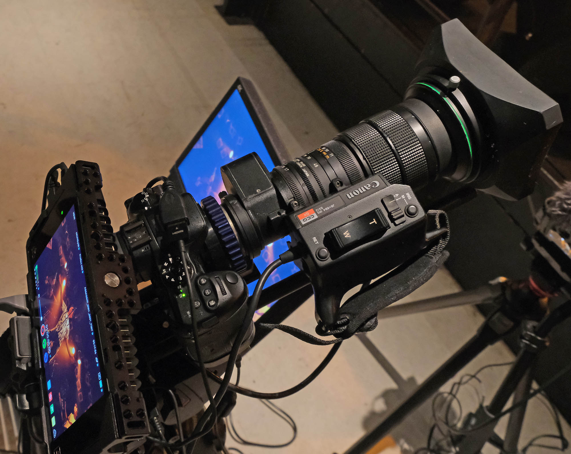 放送機器の中古ショップ、トラストさんでB4マウントズームレンズのこと