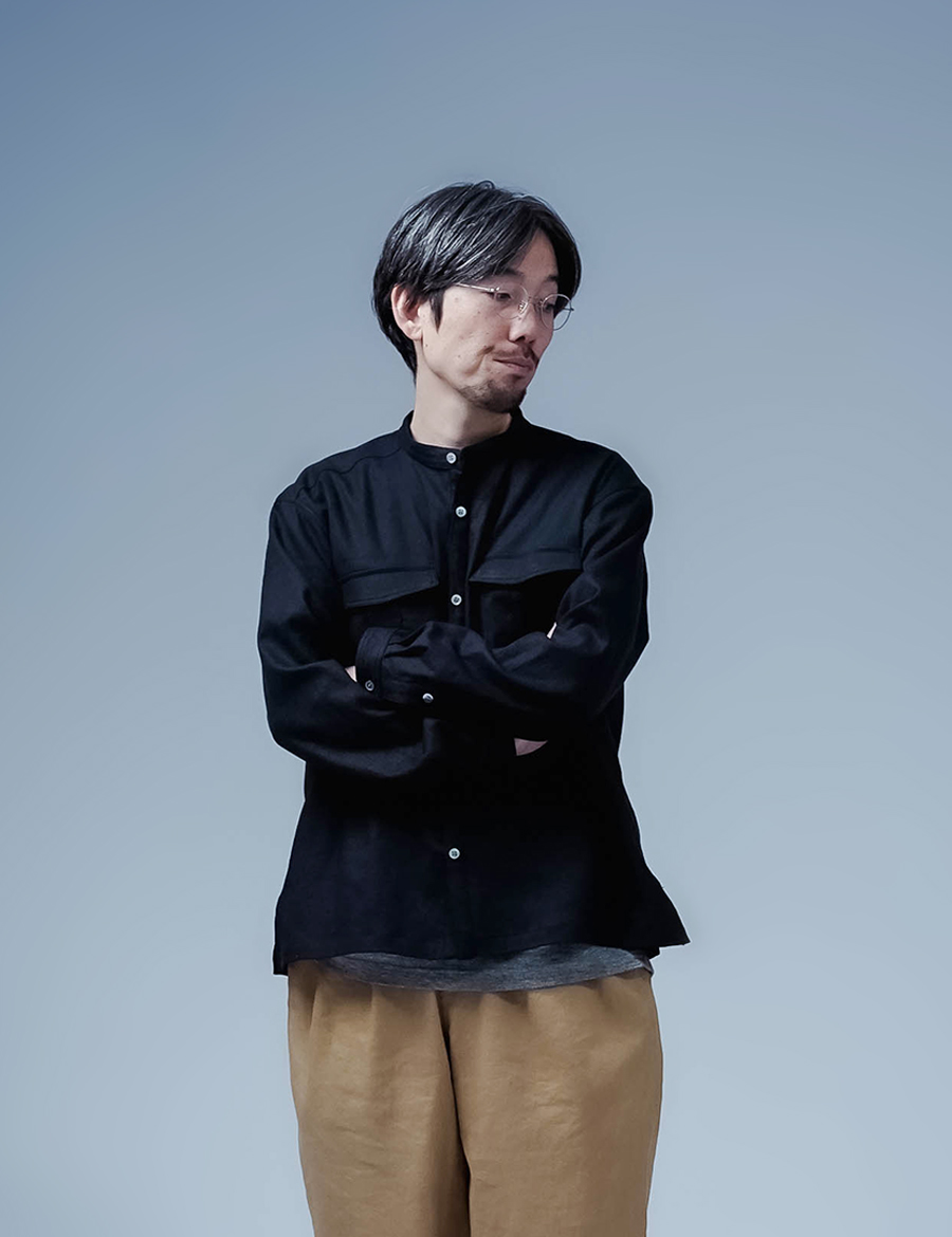 リネンソロテックス】洗練と快適さに包まれる。リネンサファリシャツ