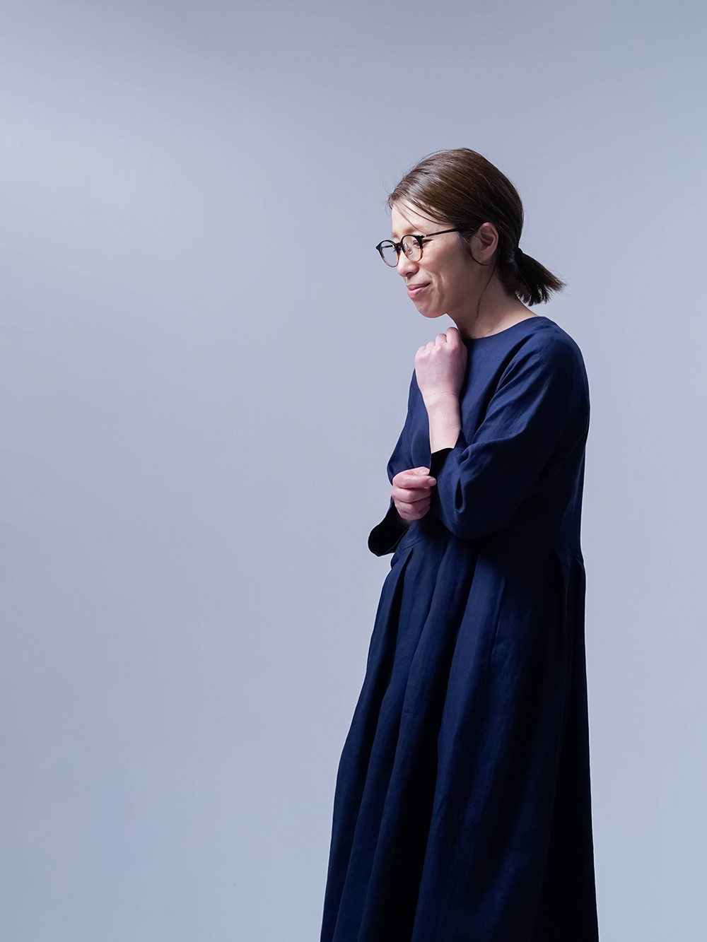 リネンワンピース】wafu 鍵盤タックドレス / 留紺(とめこん) a013o-tmk1