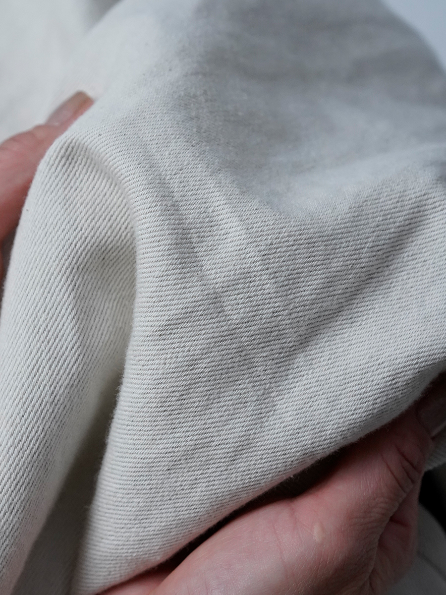 リネンデニムパンツ】新色デニム登場! 主役級に可愛い ホワイトデニム