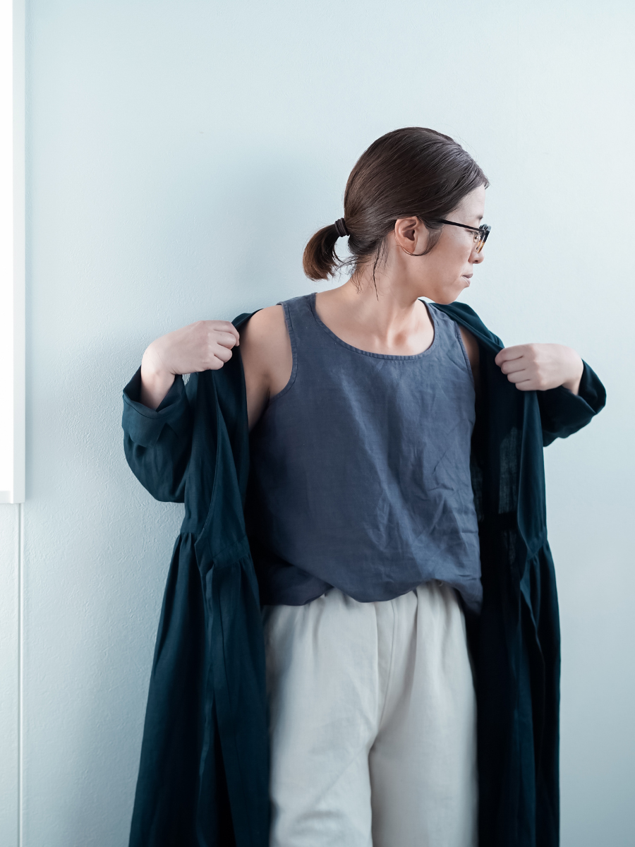 リネンタンクトップ】下着をつけずに快適に過ごせる カップなしタンク