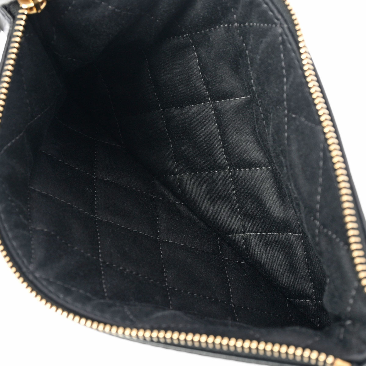 シャネル CHANEL 22 ブラック AS3261 シャイニーカーフスキン