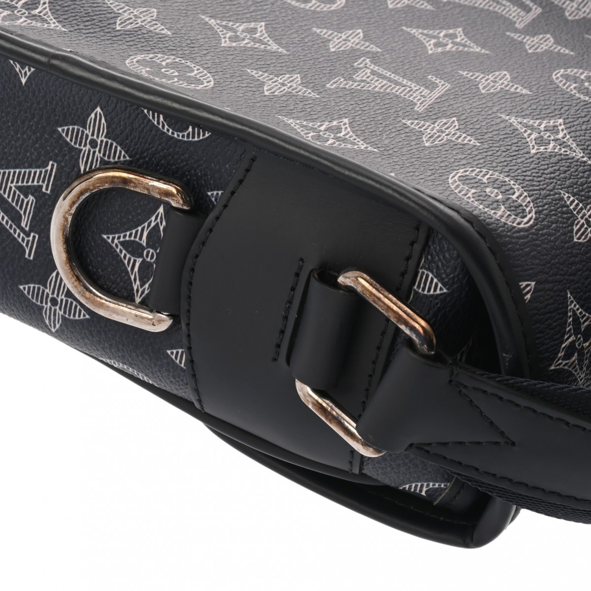 ルイ ヴィトン モノグラムサバンナ メッセンジャー PM チャップマン