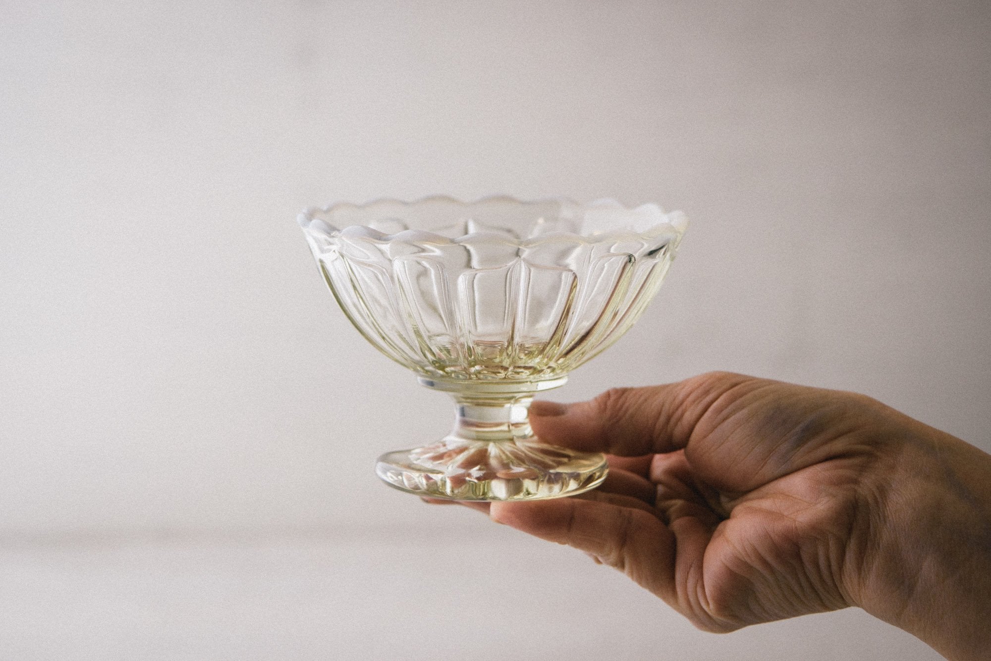 フラッペ 古代色 雪の花｜廣田硝子