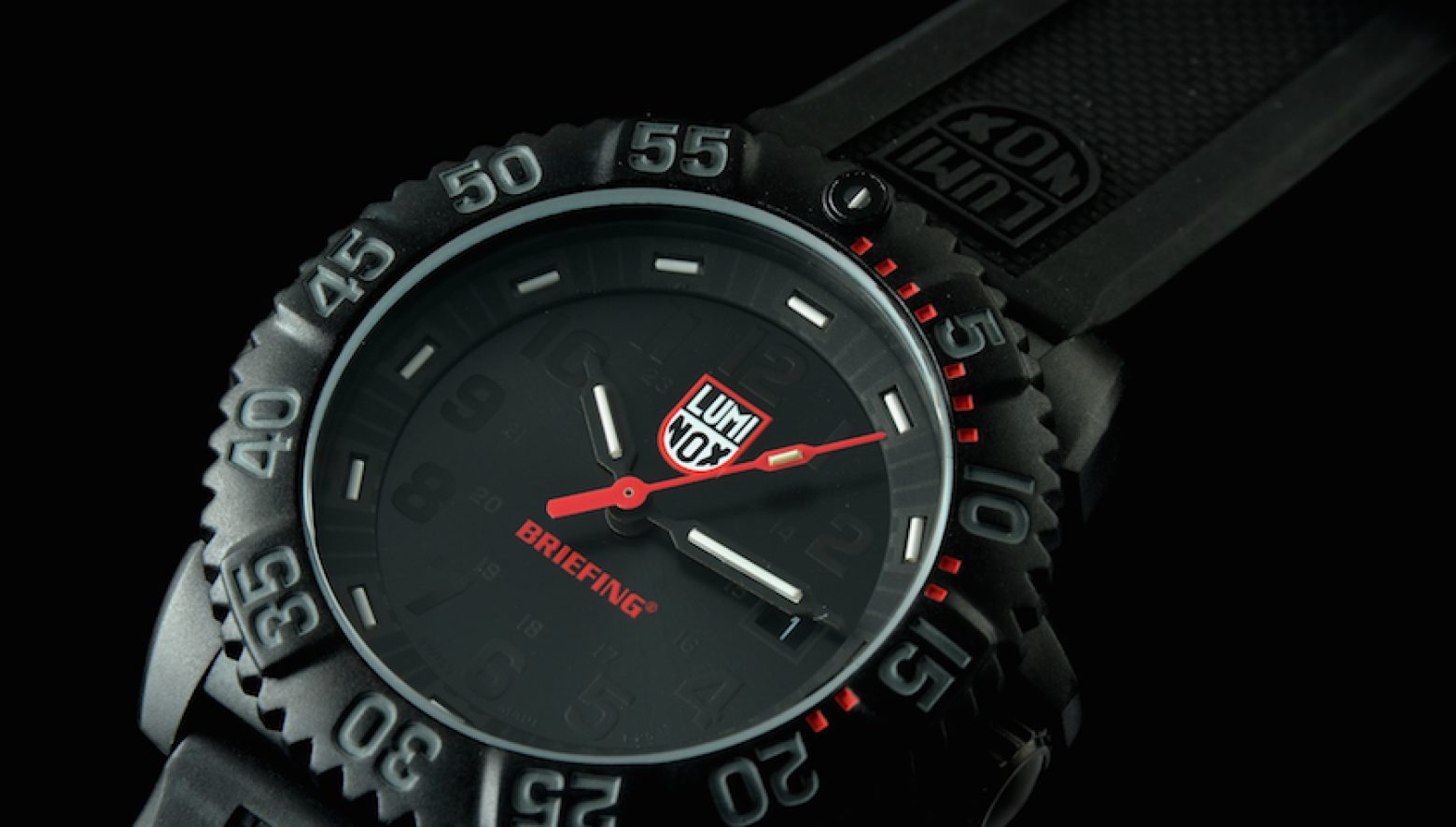 ミリタリズムを追求する両雄が生み出すミリタリーウォッチ、至極の1本