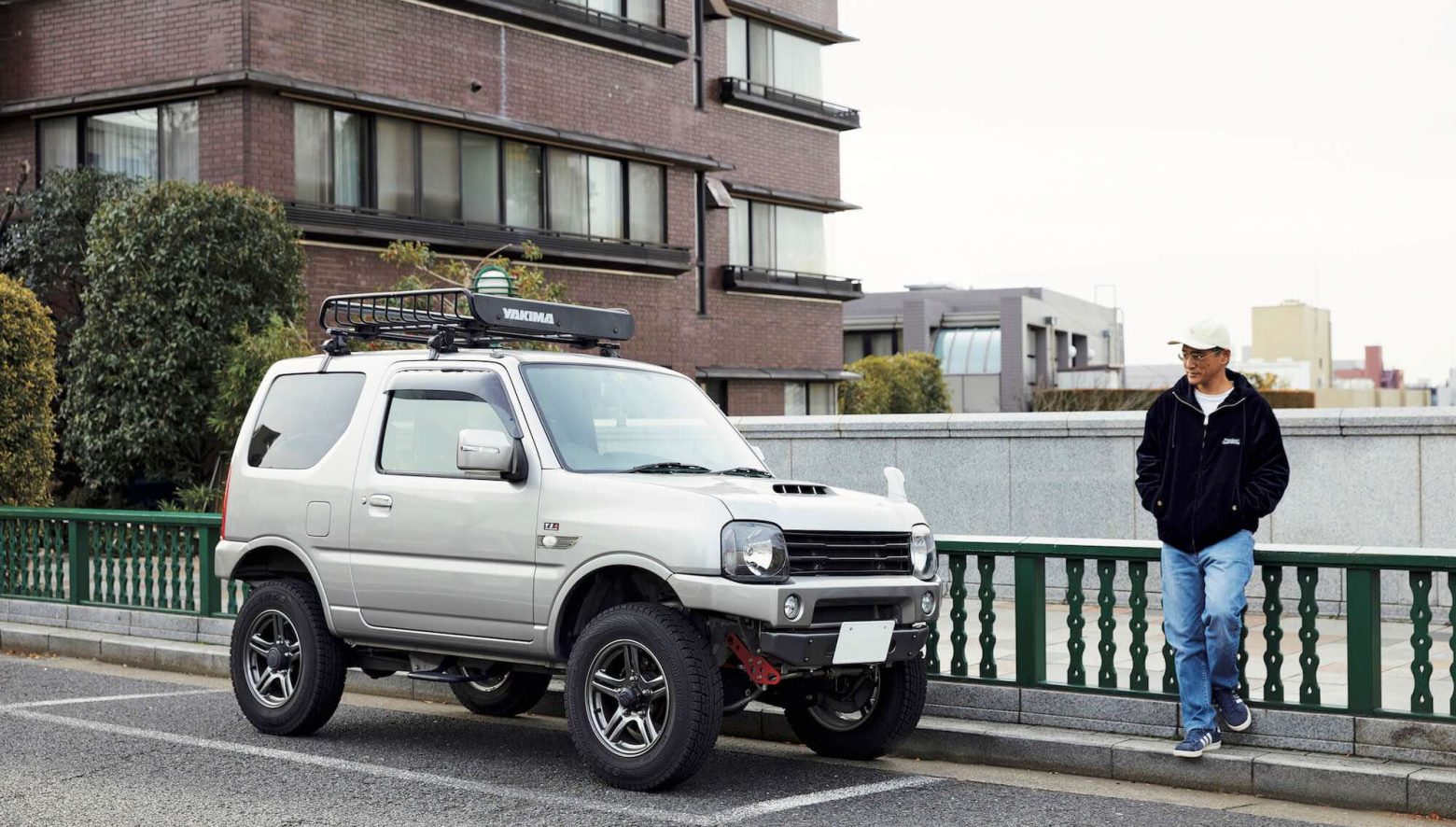 ワイルドな大型車を所有しながらも、 最も愛用しているのが3代目