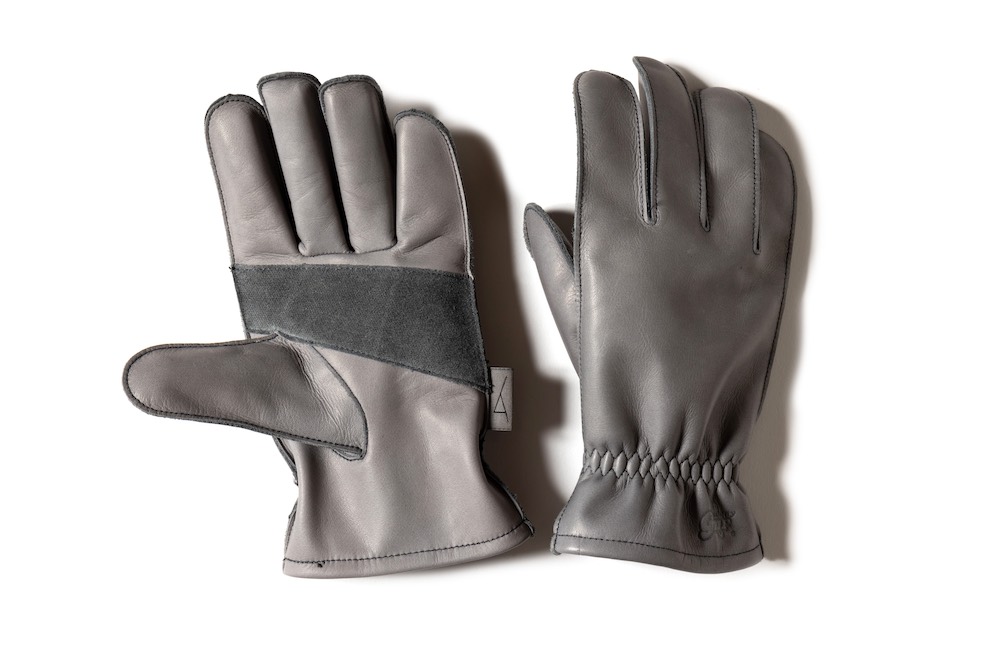 コティ B＆Yとグリップスワニーのタッグが生んだ、スタイリッシュな難