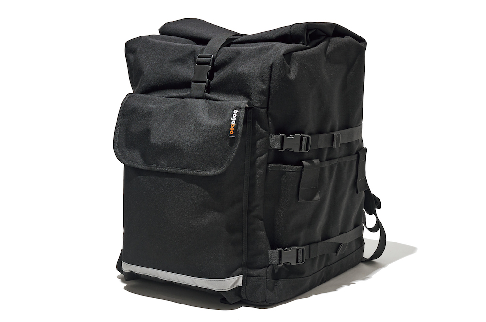 超キングサイズで機能派。メッセンジャー目線の、斬新デリバリーザック