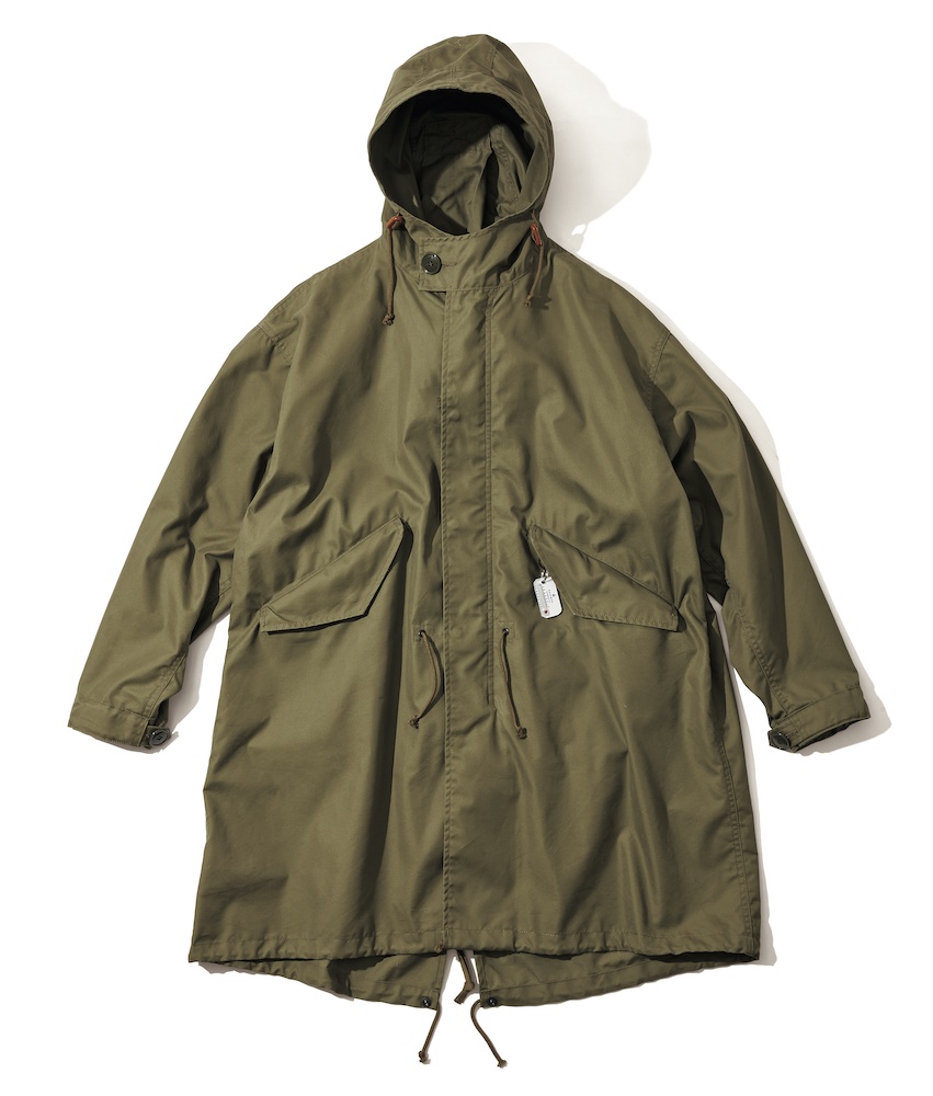 背面ジッパーが後ろ姿を2分割。バンブーシュート×マウンテンリサーチの