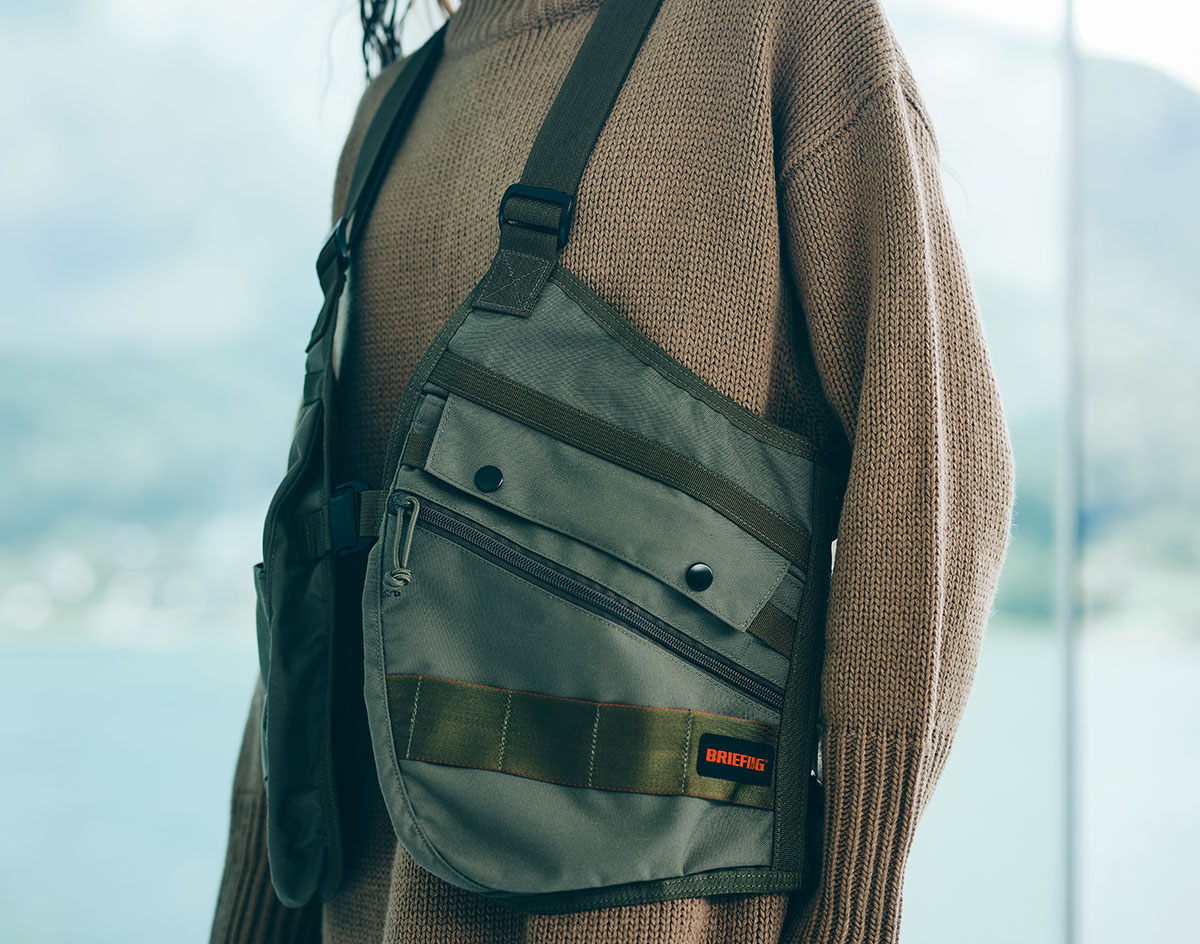 ブリーフィングのアウトドアコレクションに新作が続々。ミリタリー感