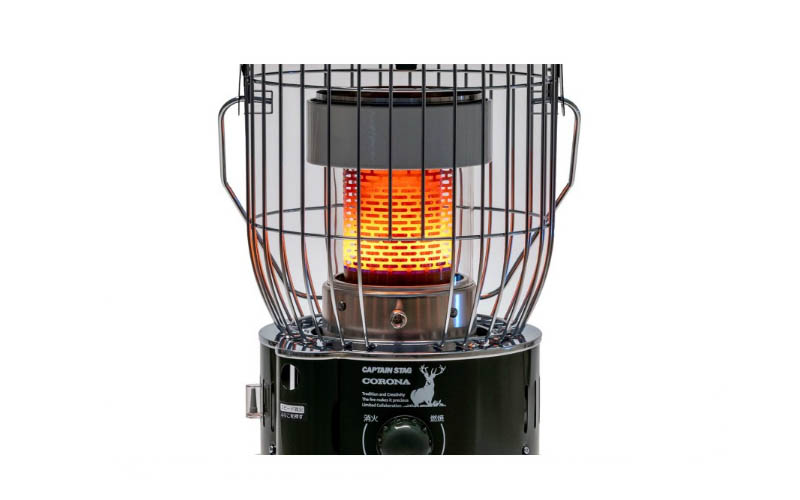 キャプテンスタッグ × コロナのコラボ。今年はランタン風デザインの