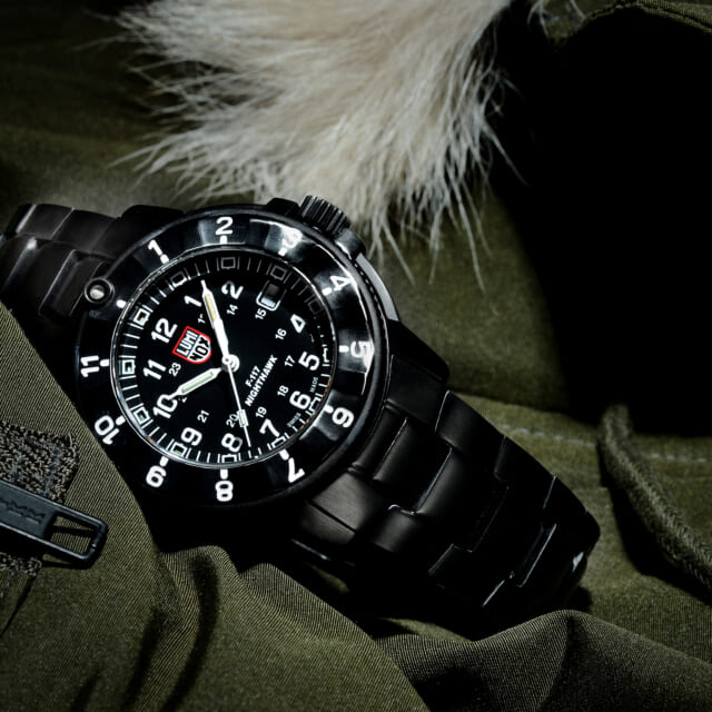 ルミノックスの初代パイロットウォッチが日本限定で復刻。重厚感のある