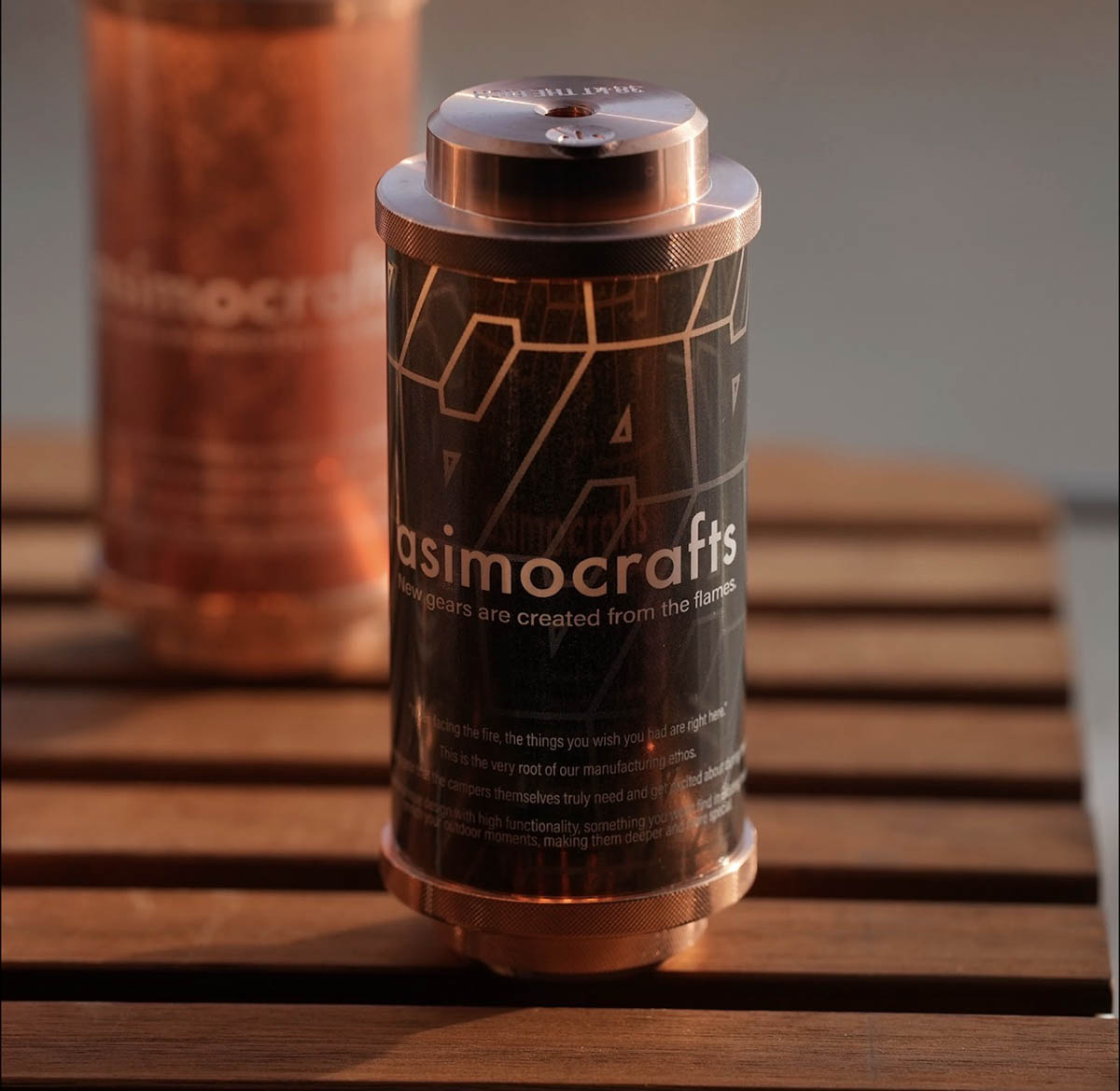 アシモクラフツより、純銅削り出し仕様の「MIYABI」が登場。人気コラボ