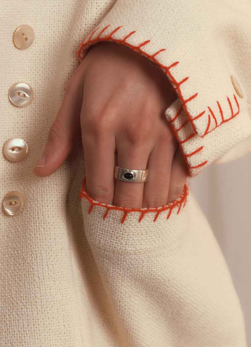 オニキスストーンリング (SV.BK) Huk – whoseA ONLINE STORE