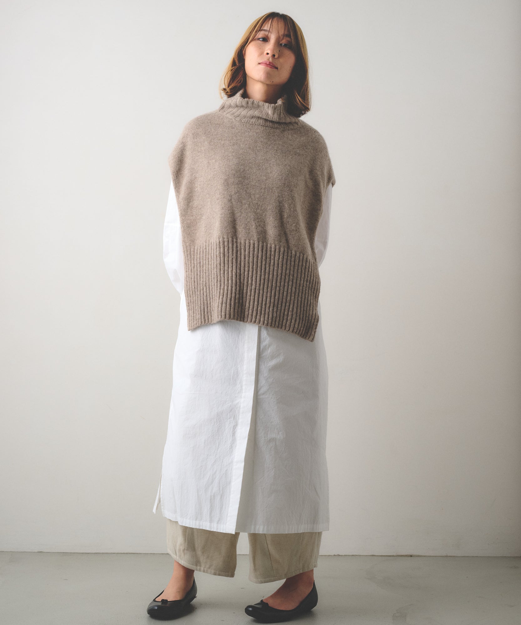 アイルランド製【MOLINA】カシミヤ混ウールケープ アイルランド製