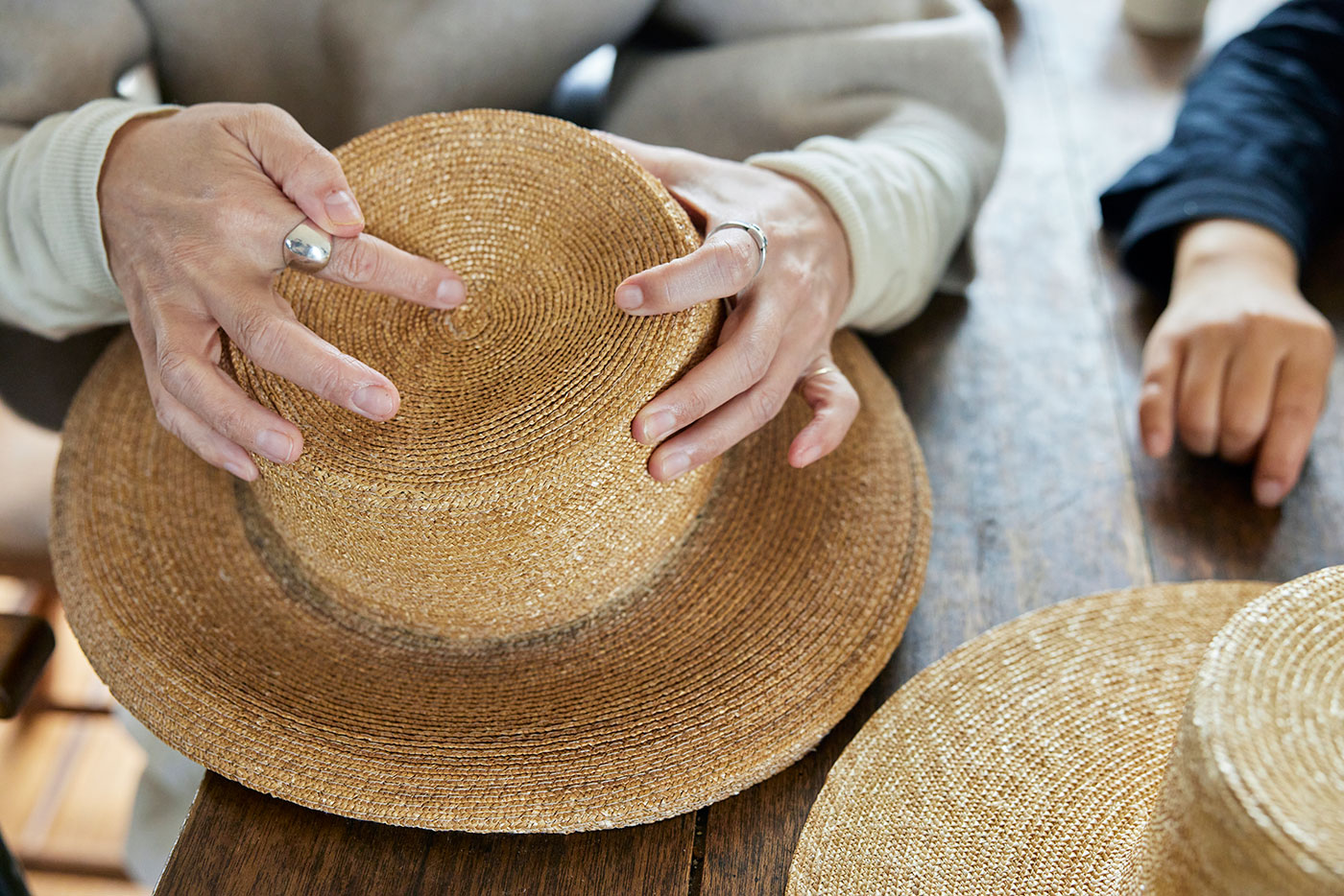 おすすめ 03 wicagroceryの麦わら帽子 | 8人めのゲスト solxsolさん