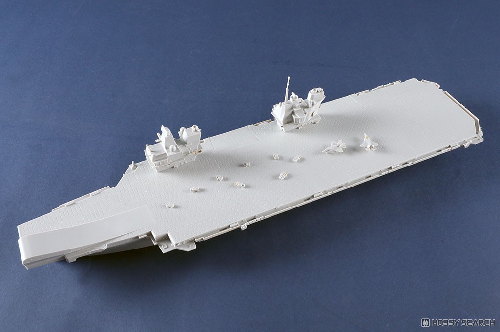 ☆特価品 イギリス海軍 航空母艦 HMS クイーン・エリザベス