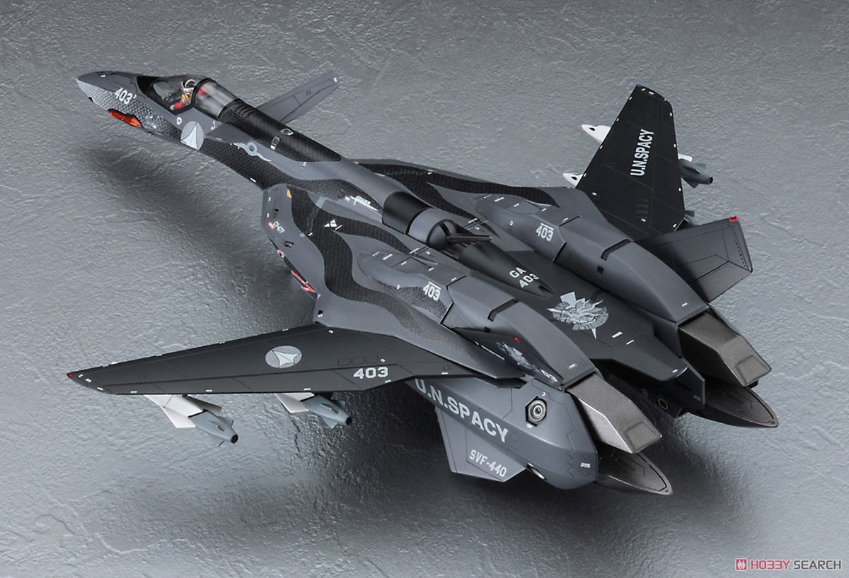 VF-19A `SVF-440 Dullahans` w/Fast Pack & High Maneuver Missile