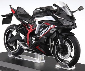 KAWASAKI Ninja ZX-25R メタリックスパークブラック (ミニカー
