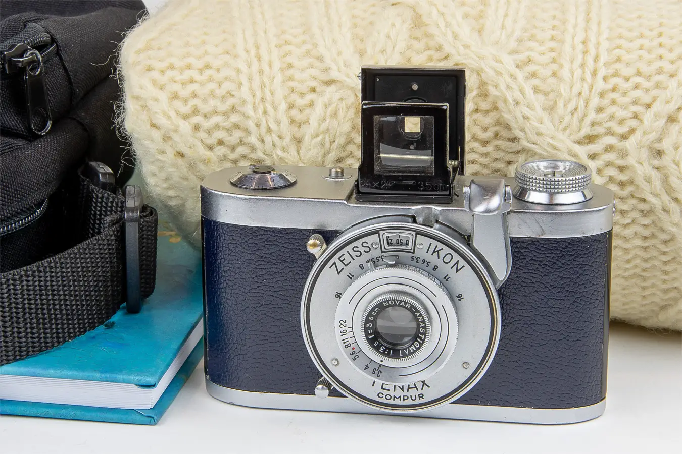 フィルムカメラ ZEISS IKON TENAX NOVONAR 3.5/35 V TAXONA Zeiss ikon