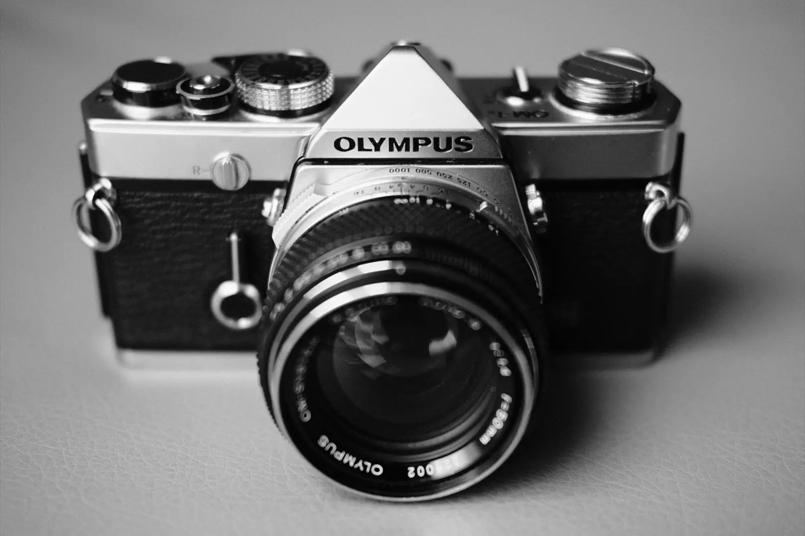 5 Frames with a Olympus OM-1n – By Paulius Gailiunas - 35mmc