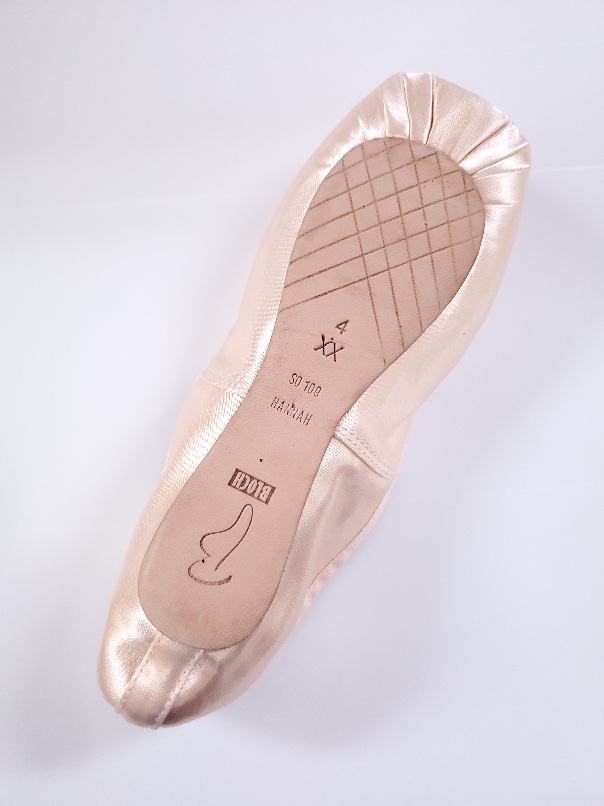 BLOCH】ブロックのトウシューズ：ハンナ Hannah｜バレエレオタード