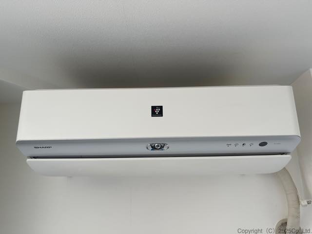 シャープAY-H22X（2018）お掃除機能付きエアコンクリーニングの分解