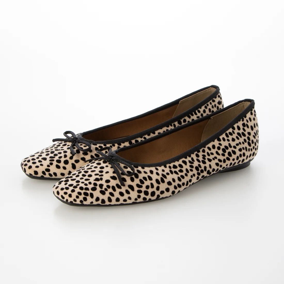 EVOL - 晴雨兼用 ソフトスクエアトゥ バレエ シューズ IW5273