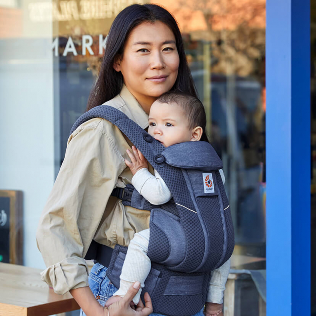 Ergobaby エルゴベビー・ベビーキャリア / OMNI Breeze(オムニ