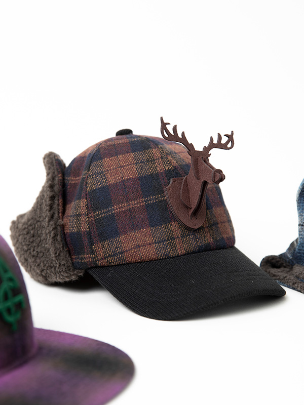 この秋は「チェック」が有能すぎる！帽子通販｜CA4LA公式