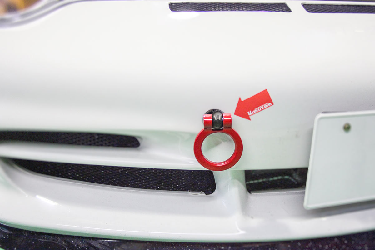 ポルシェ 911 / ケイマン S フリップアップトーイングフック フロント