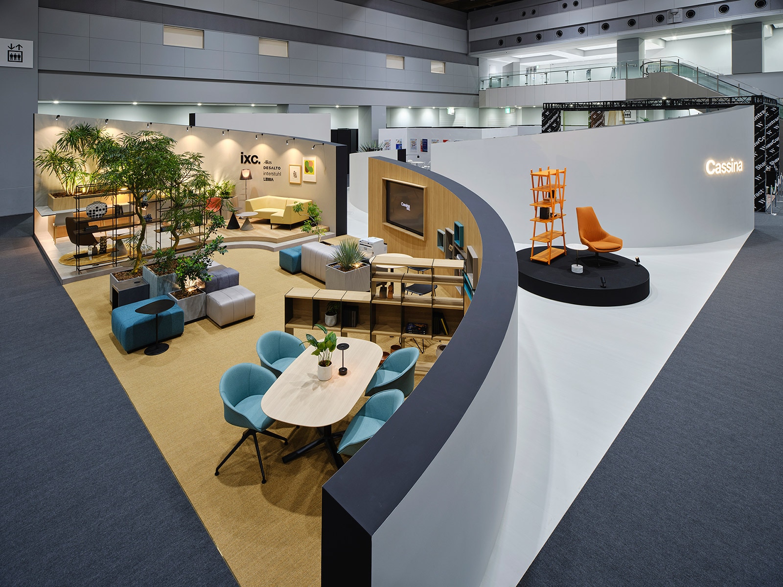 ORGATEC TOKYO 2022 - 納品事例 | カッシーナ・イクスシー