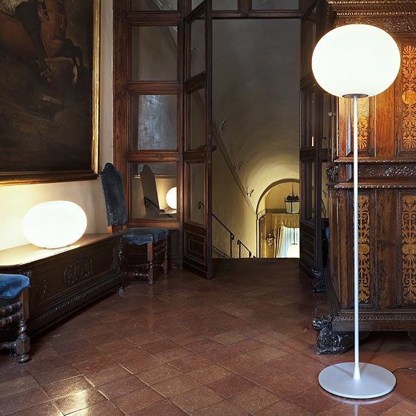 FLOS(フロス) GLO-BALL Fグローボール F1|カッシーナ・イクスシー 公式