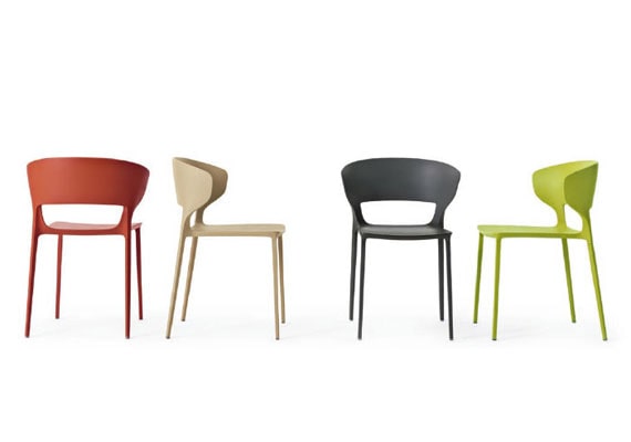 KOKI（コキ スタッキングアームチェア） ixc. ペトロール | カッシーナ