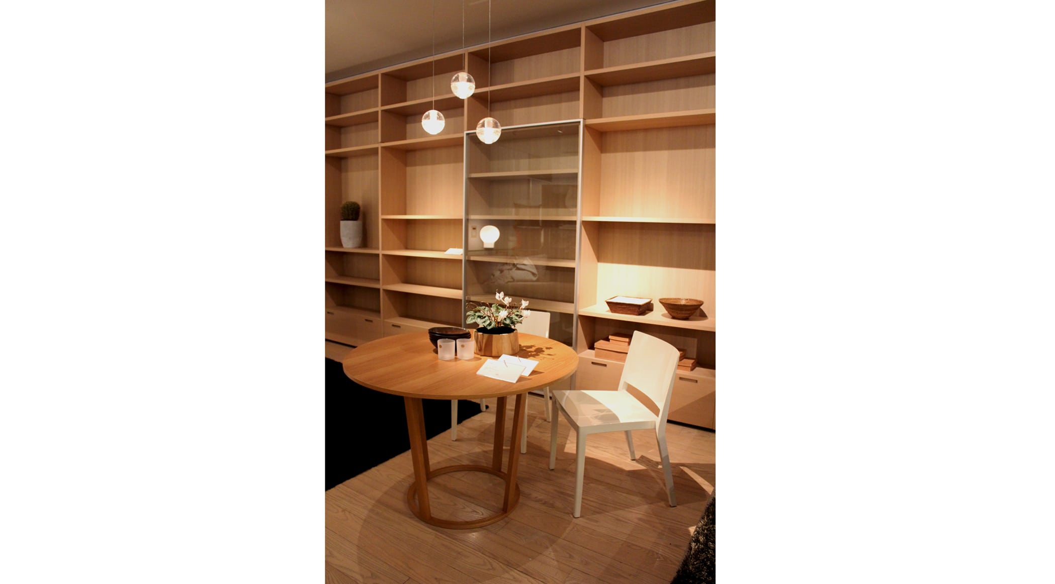 CENA(チェーナ テーブル） IXC | カッシーナ・イクスシー