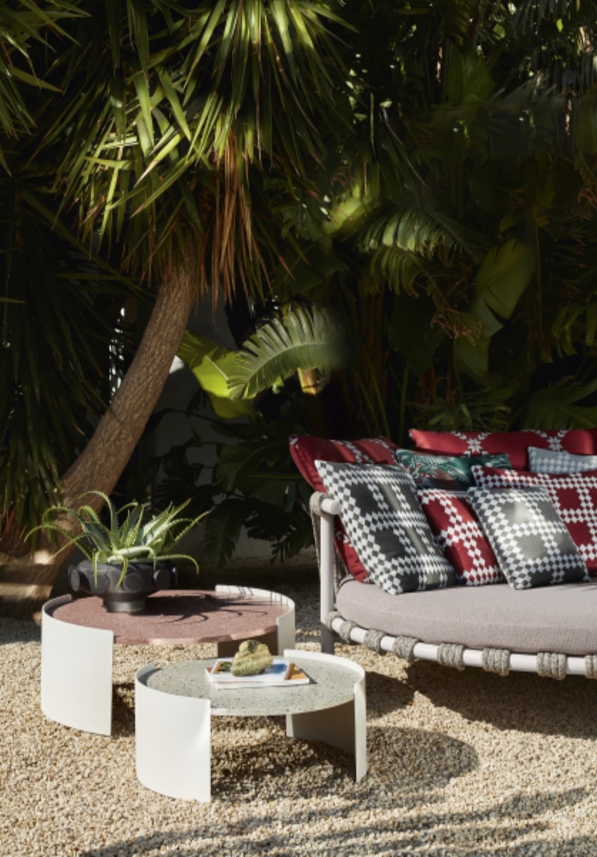 561 TRAMPOLINE（トランポリン デイベッド）Cassina | カッシーナ