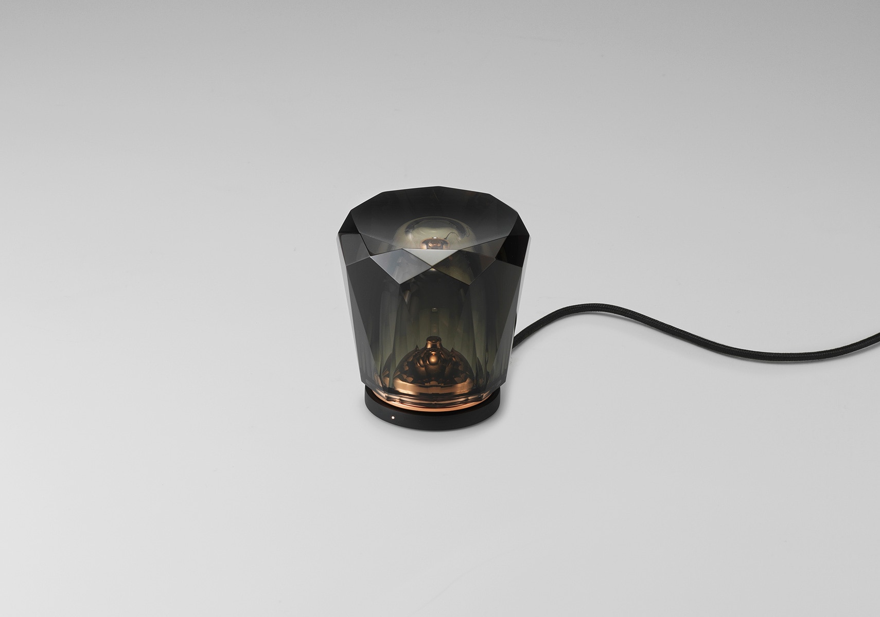 Ambientec - Xtal クリスタル コードレスランプ Acrux | カッシーナ