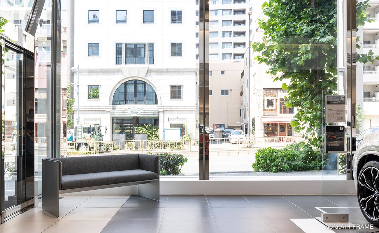 Abe Motors 麻布ショールーム - 納品事例 | カッシーナ・イクスシー