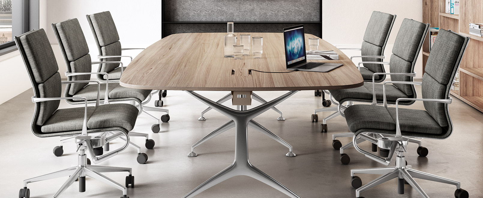 Alias（アリアス） | カッシーナ・イクスシー