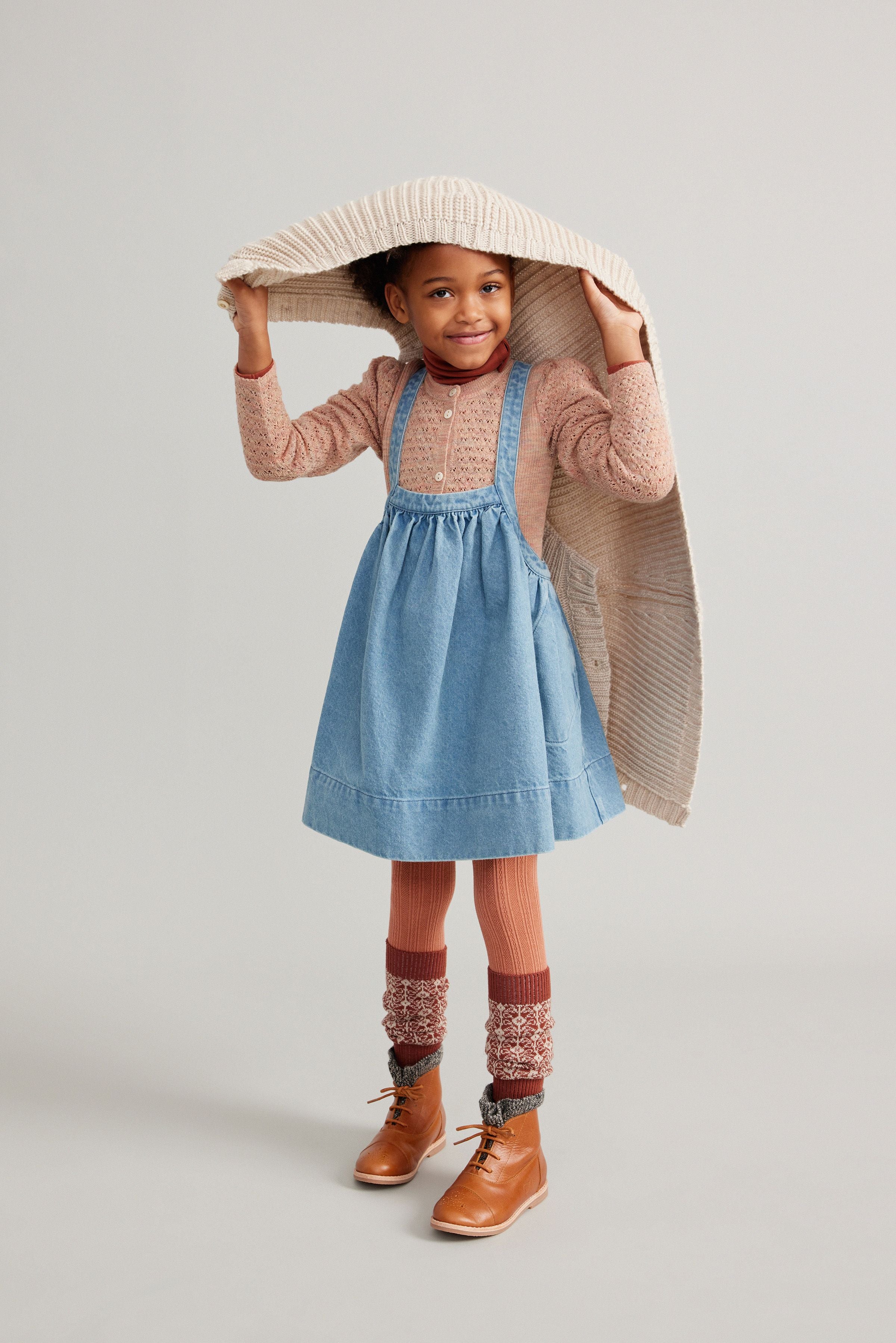 Soor Ploom Eloise Pinafore - Light Denim – Casp Baby Mommy & Me