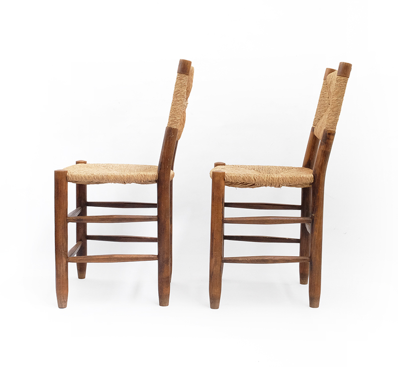 Charlotte Perriand Chair No.19 pair | SOUP clozzet
