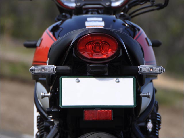 CHIC DESIGN - Z900RS ロングテールカウルキット