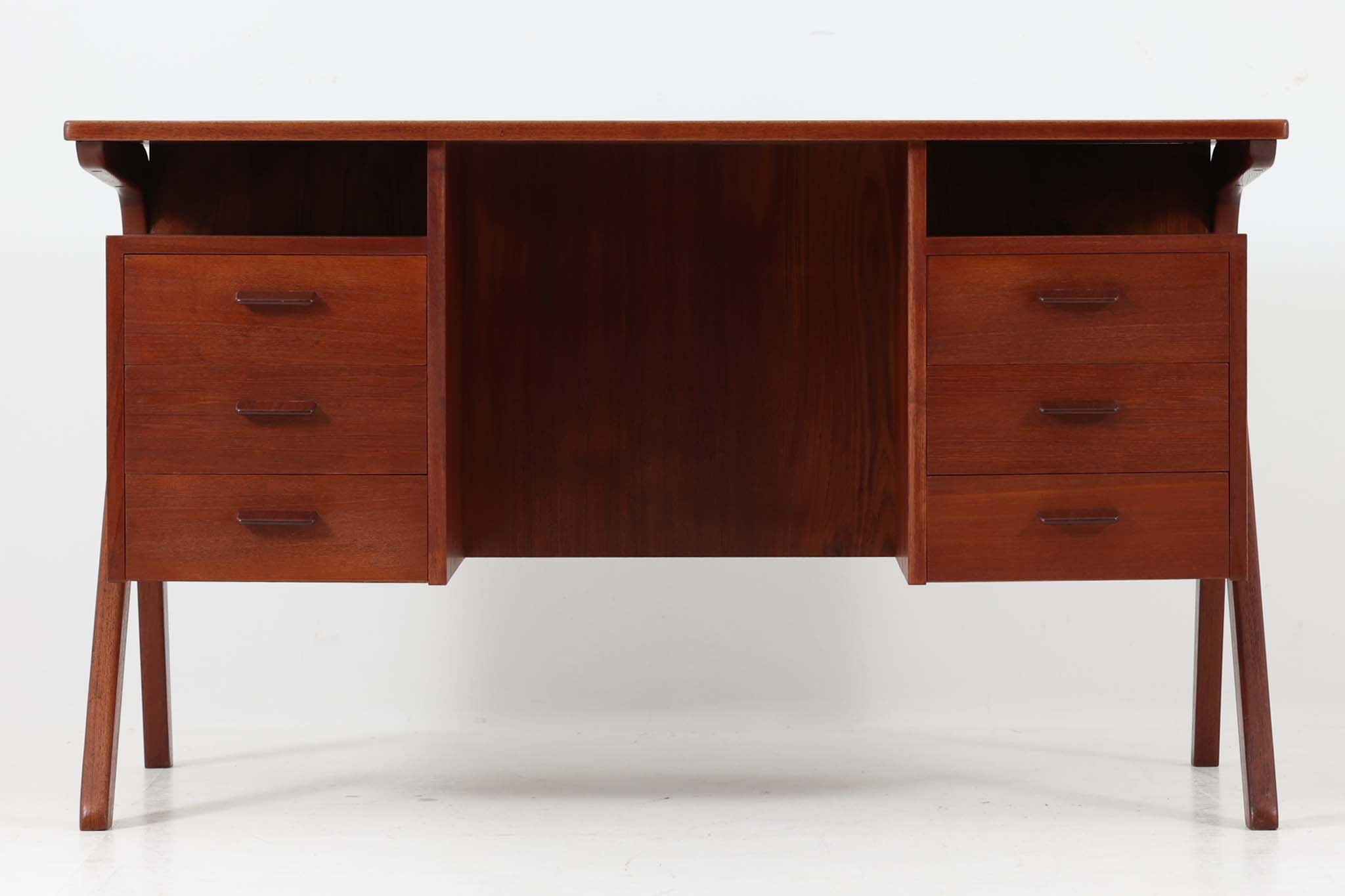 両袖デスク チーク材 北欧家具ビンテージ – CHLOROS