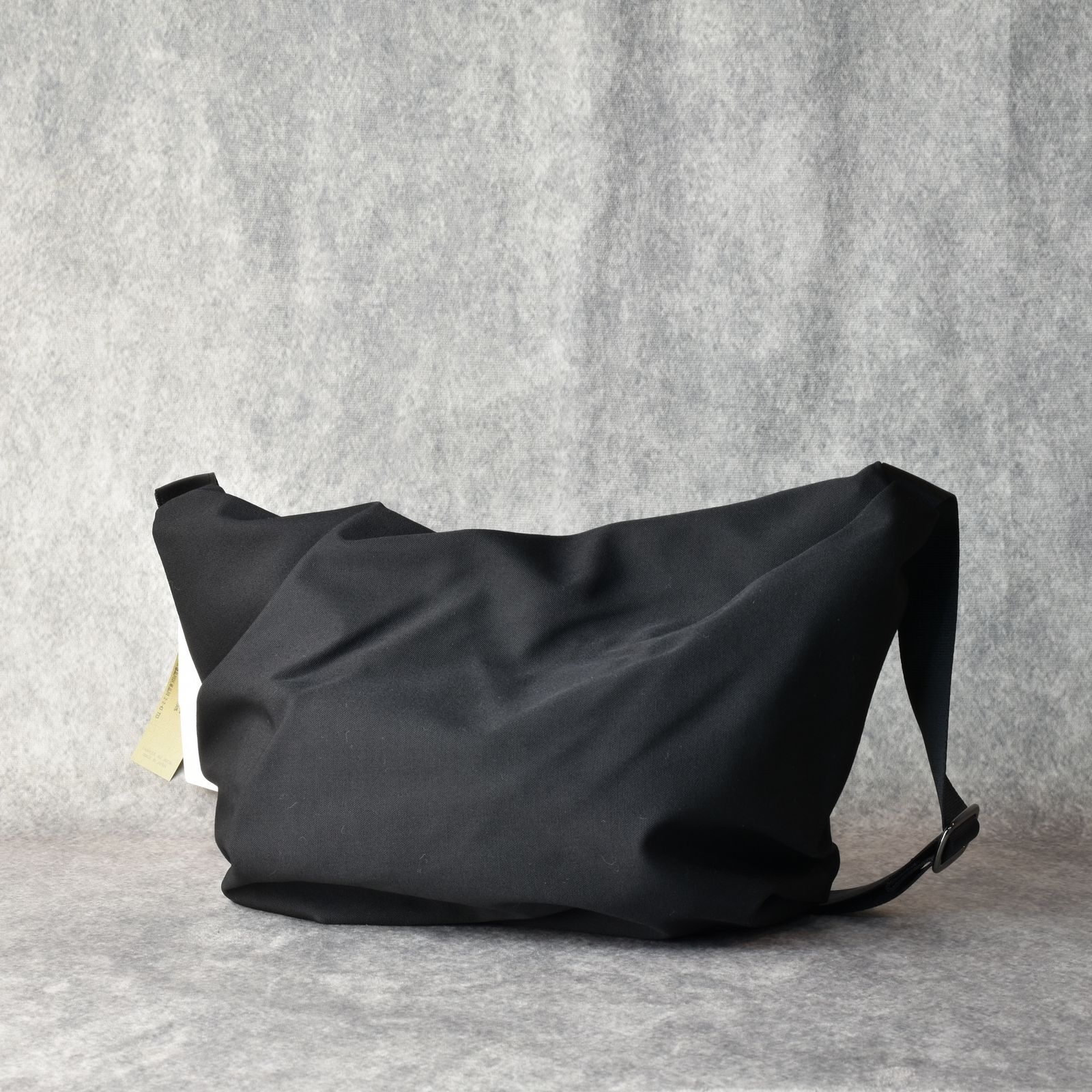 yohji yamamoto - WOOL GABARDINE NYLON TAPE DRAPE SACOCHE （BLACK