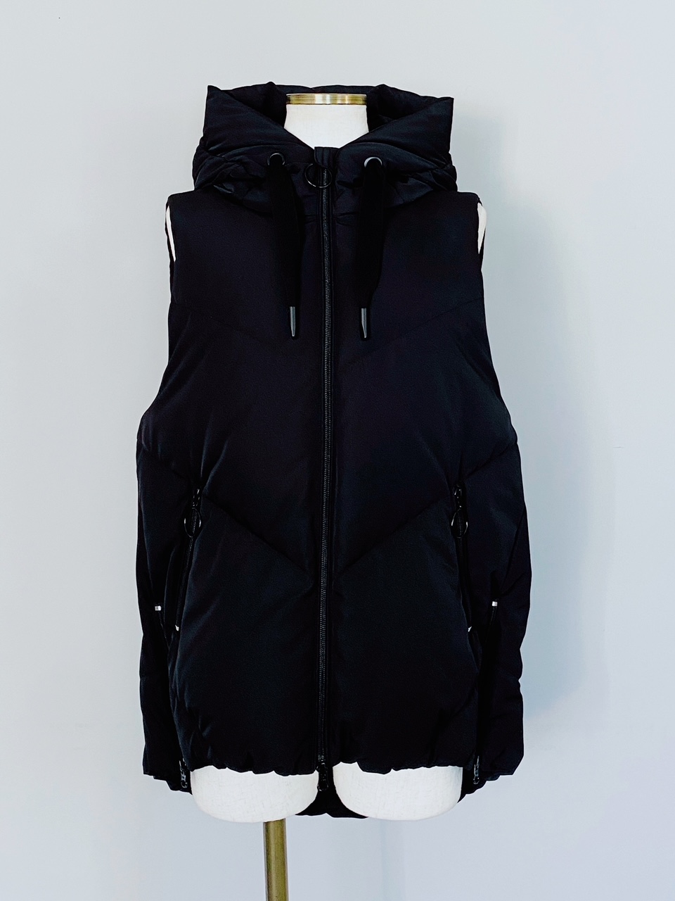 THIRTY-THREE 33°C フード付きダウンベスト SELECT(セレクト) フード