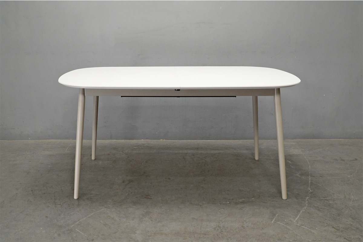 BoConcept（ボーコンセプト）Kingston（キングストン）ダイニング