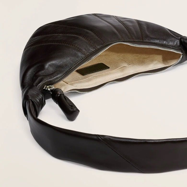 LEMAIRE - 【残りわずか】Small Croissant Bag(NAPPA LEATHER